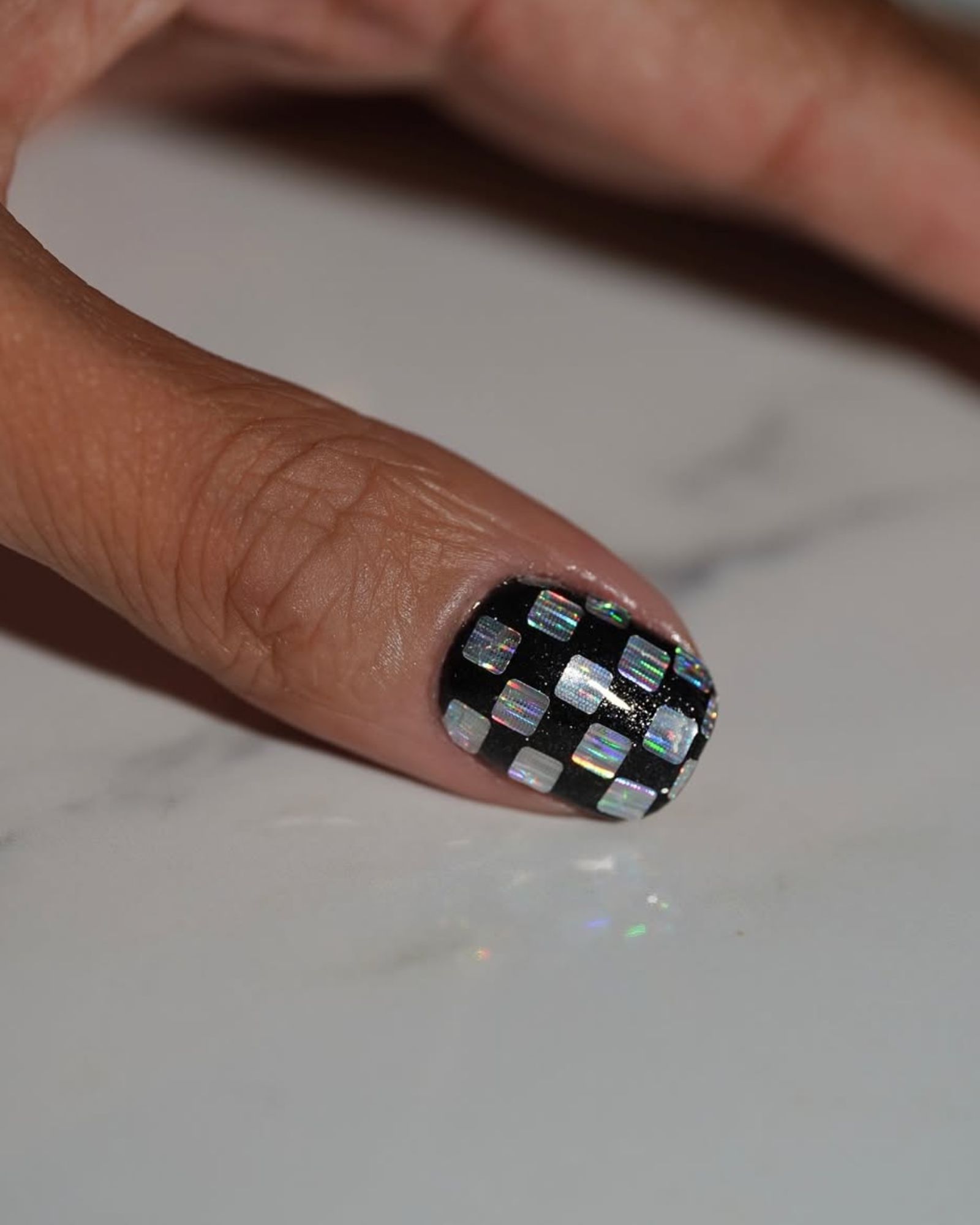 Checkered Nails @iramshelton