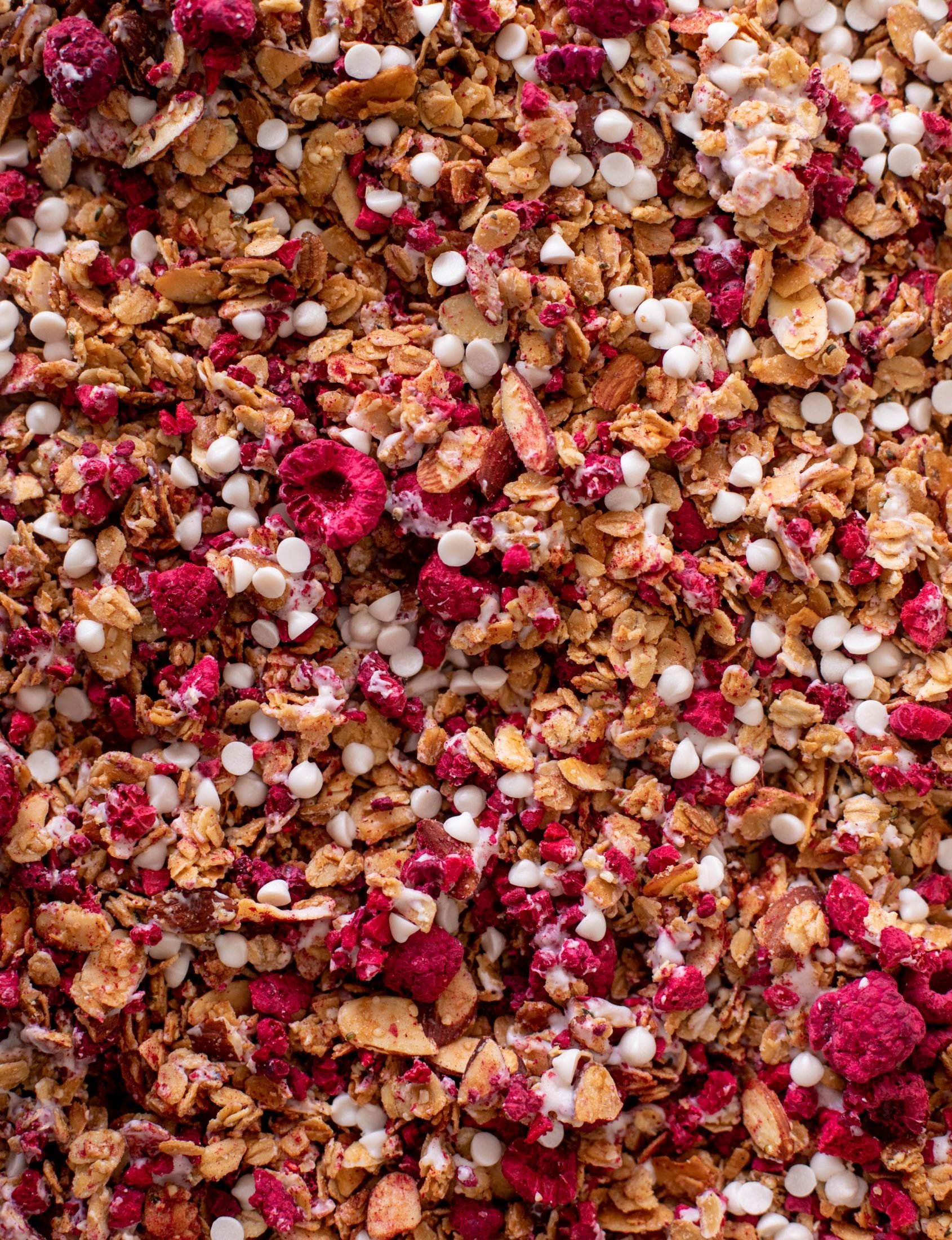 white chocolate raspberry granola